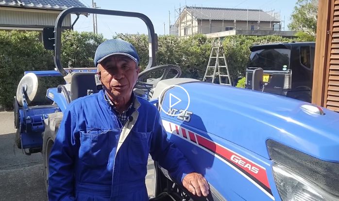 FJD自動操舵システムをトラクターに付けた