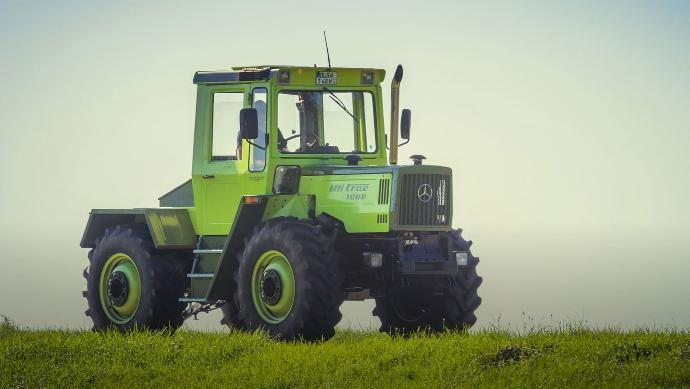 Mercedes Benz Trac 1000